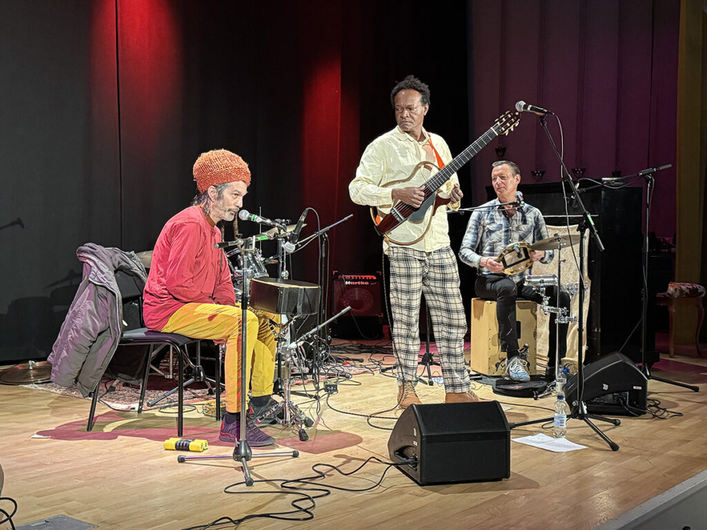 Gil Felix trio